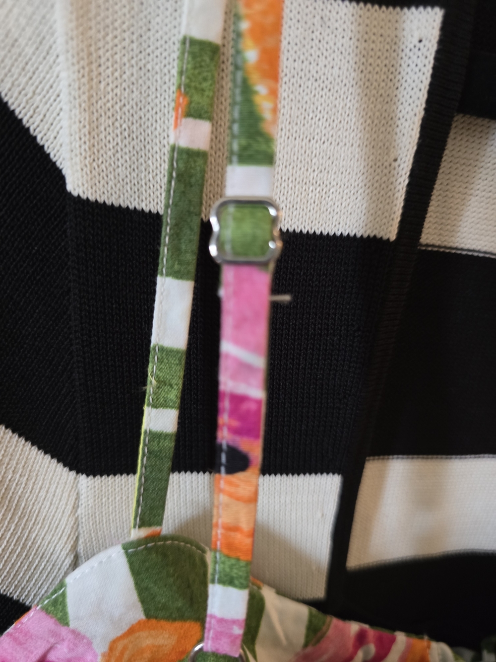 Tropical Stripe Banana Print Spaghetti Strap Shift Dress - Green & Pink - Picture 9 of 9